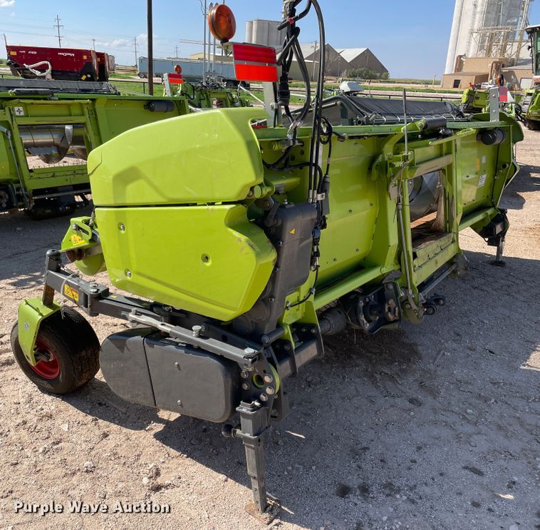 image for item DN5126 2018 Claas 380  pickup head