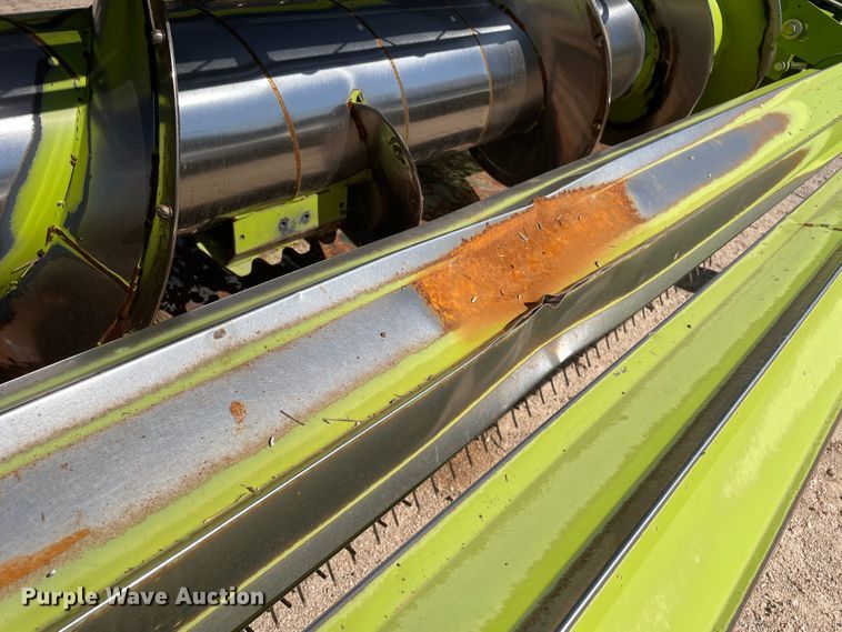 image for item DN5126 2018 Claas 380  pickup head