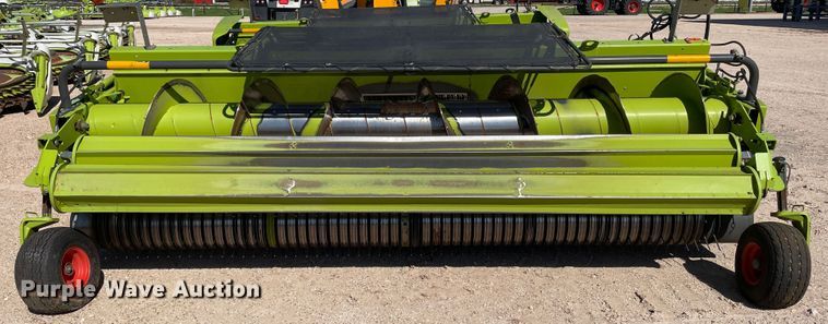 image for item DN5127 2018 Claas 380  pickup head