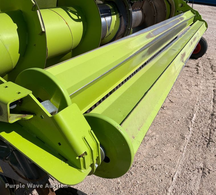 image for item DN5127 2018 Claas 380  pickup head