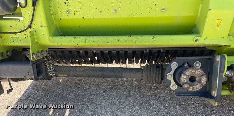 image for item DN5127 2018 Claas 380  pickup head