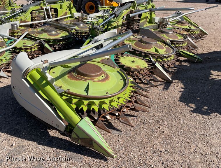 image for item DN5132 2015 Claas Orbis 750  rotary forage head