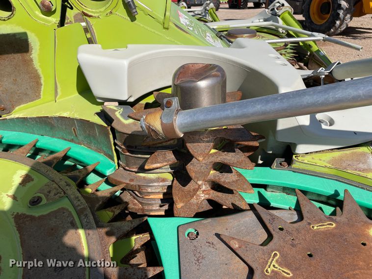 image for item DN5132 2015 Claas Orbis 750  rotary forage head