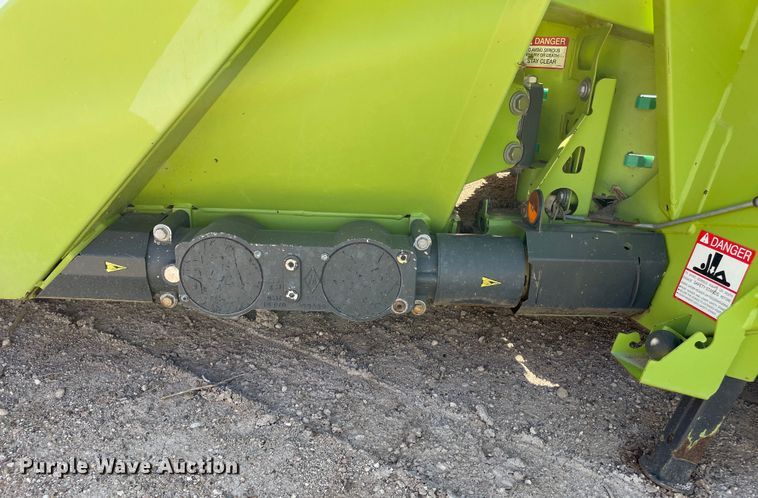 image for item DN5132 2015 Claas Orbis 750  rotary forage head