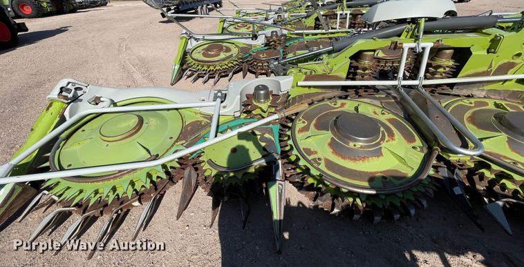 image for item DN5133 2015 Claas Orbis 750  rotary forage head