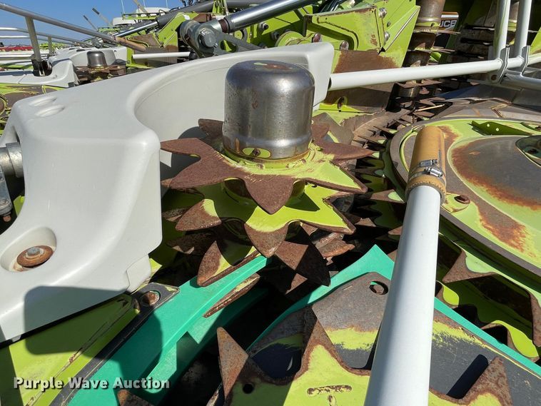 image for item DN5133 2015 Claas Orbis 750  rotary forage head