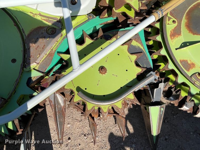 image for item DN5133 2015 Claas Orbis 750  rotary forage head