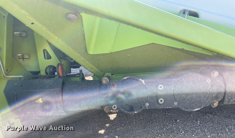 image for item DN5133 2015 Claas Orbis 750  rotary forage head