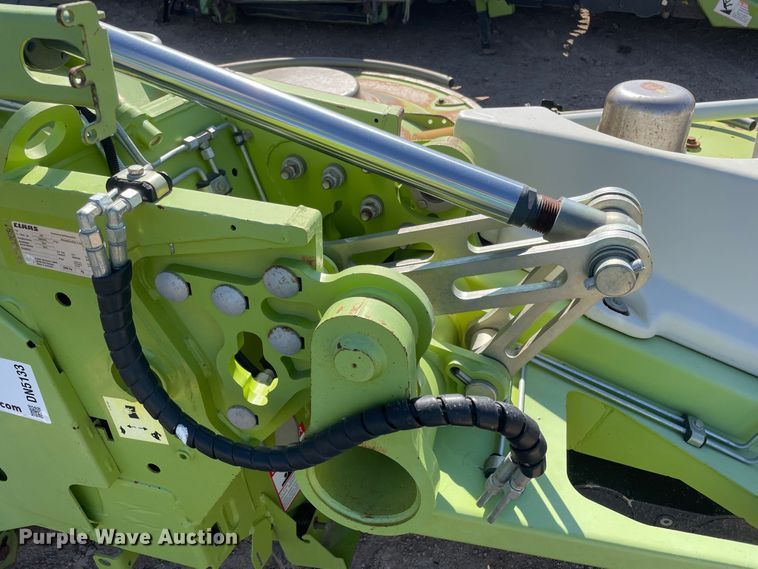 image for item DN5133 2015 Claas Orbis 750  rotary forage head