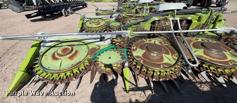 image for item DN5135 2015 Claas Orbis 750  rotary forage head