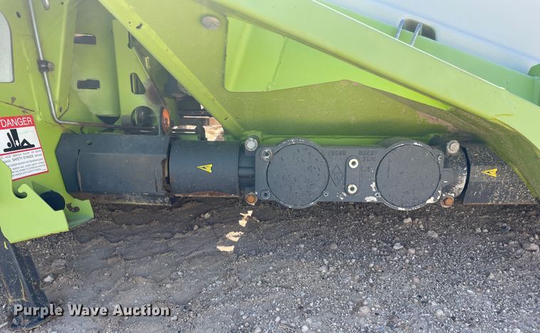 image for item DN5135 2015 Claas Orbis 750  rotary forage head