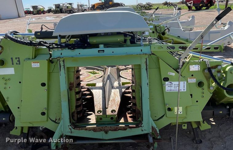 image for item DN5135 2015 Claas Orbis 750  rotary forage head