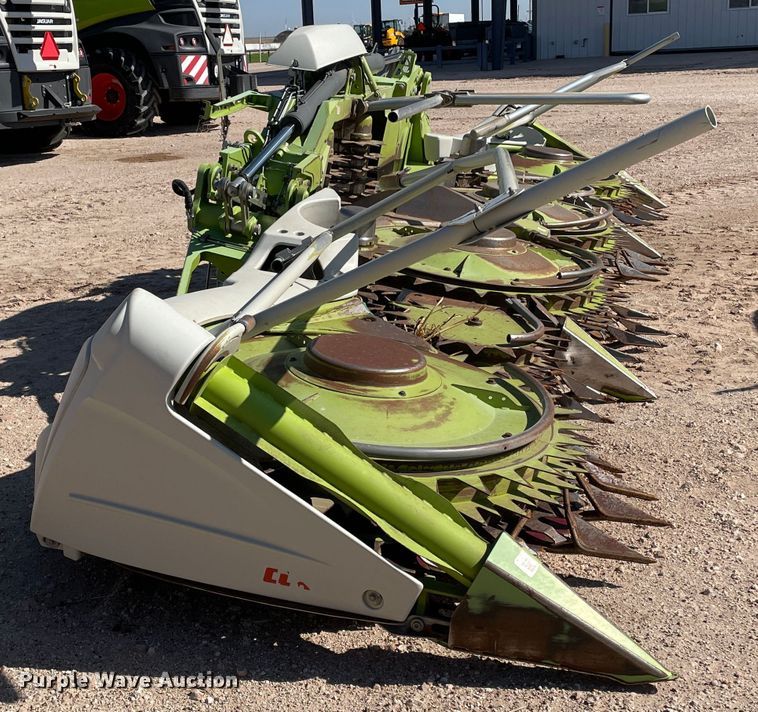 image for item DN5137 2015 Claas Orbis 750  rotary forage head