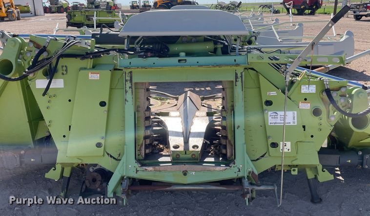 image for item DN5137 2015 Claas Orbis 750  rotary forage head