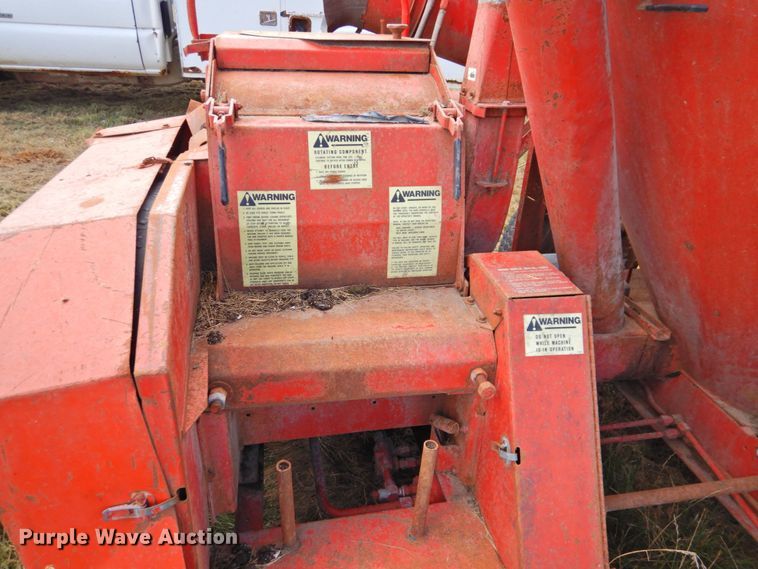 image for item DP4745 Gehl MX135  feed grinder/mixer