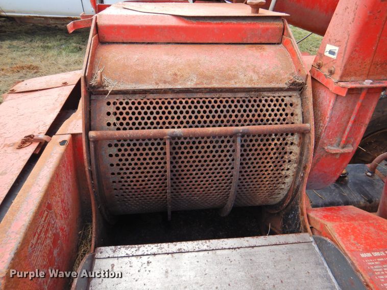 image for item DP4745 Gehl MX135  feed grinder/mixer