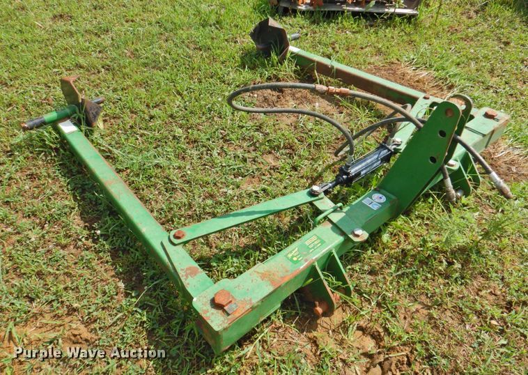 image for item DP4749 Tri-L 300C  bale unroller