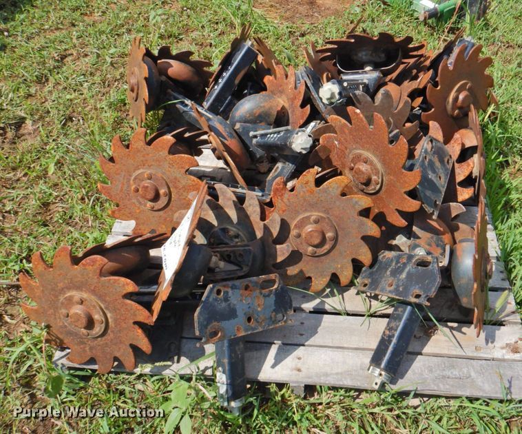 image for item DP4750 (15) Yetter row cleaners