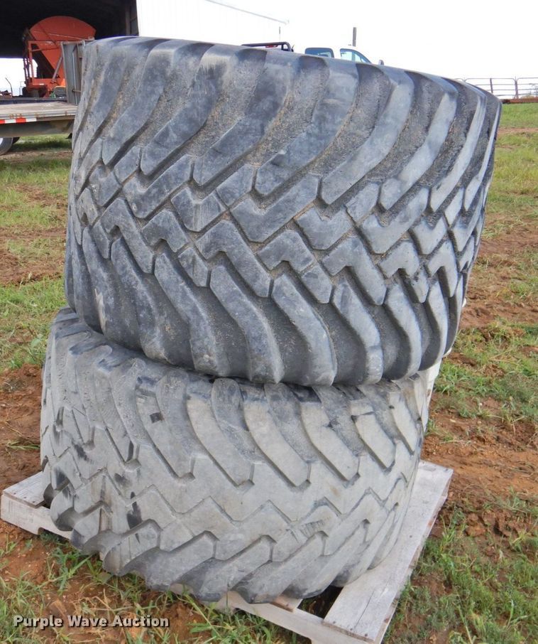 image for item DP4752 Flotation tires and wheel