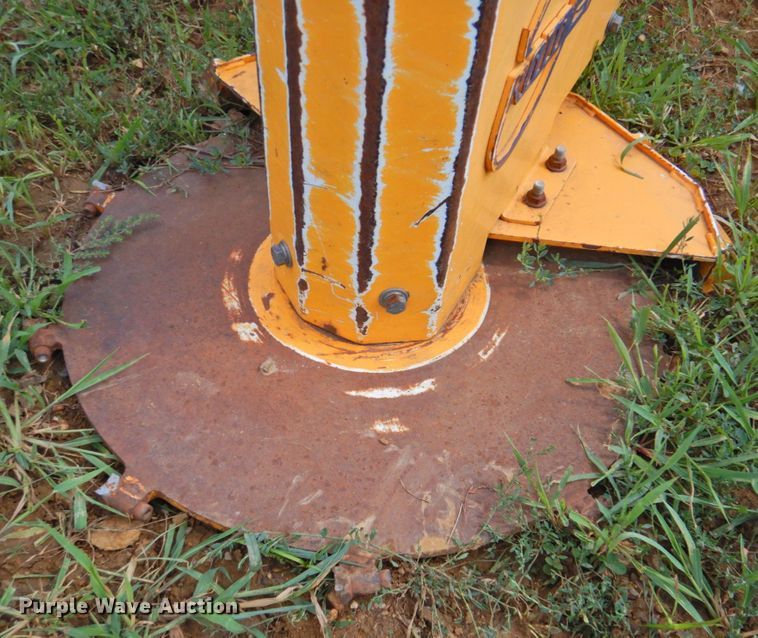 image for item DP4753 Houle  skid steer tree saw