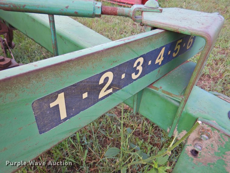 image for item DP4758 John Deere 2600  five bottom plow