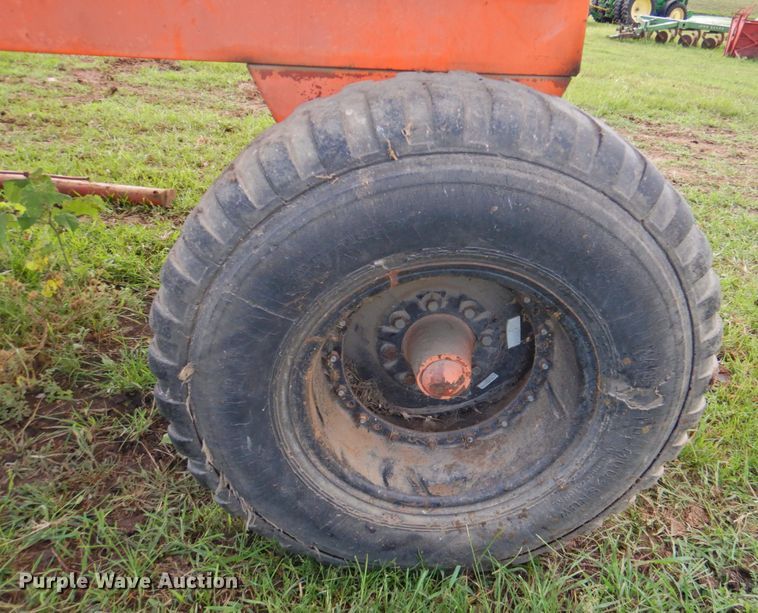 image for item DP4760 Richardton  silage dump wagon