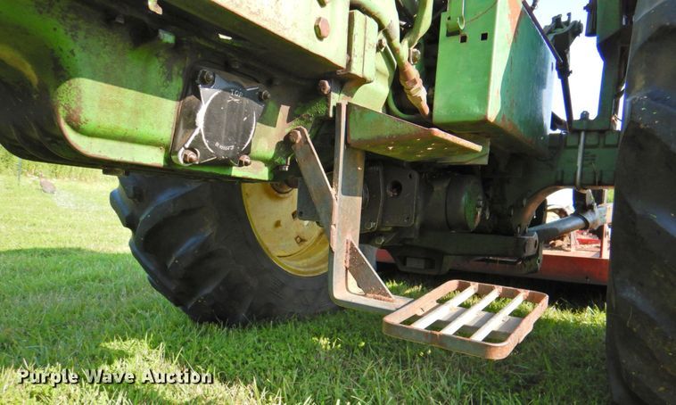 image for item DP4803 1962 John Deere 4010  tractor