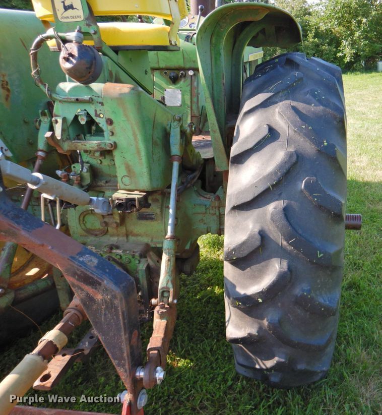 image for item DP4803 1962 John Deere 4010  tractor