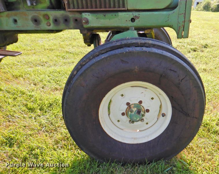 image for item DP4803 1962 John Deere 4010  tractor