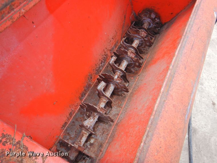 image for item DP4829 New Idea Eez-Flow  drop seeder