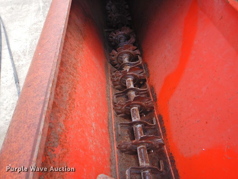 image for item DP4829 New Idea Eez-Flow  drop seeder