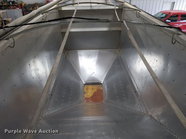 image for item DR0934 2002 Timpte  grain trailer