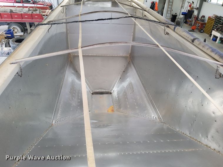 image for item DR0934 2002 Timpte  grain trailer