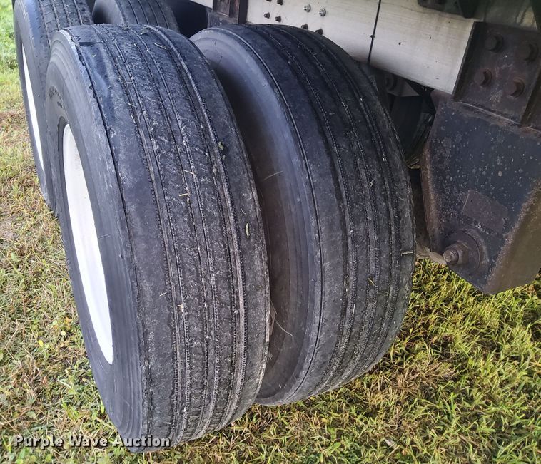 image for item DR0934 2002 Timpte  grain trailer