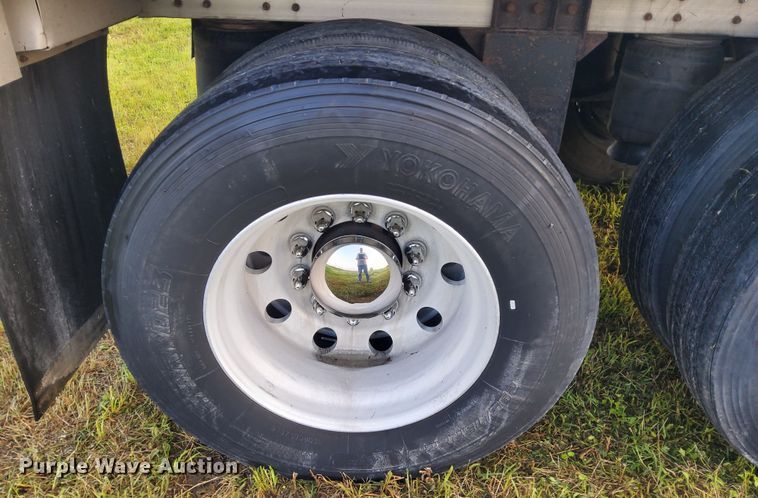 image for item DR0934 2002 Timpte  grain trailer