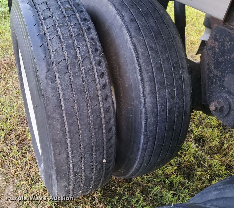 image for item DR0934 2002 Timpte  grain trailer