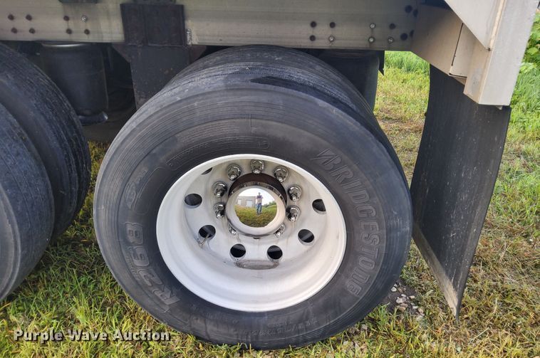 image for item DR0934 2002 Timpte  grain trailer