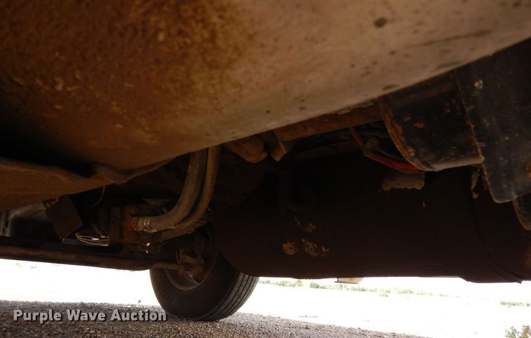 image for item DR1282 1999 Freightliner FLD  grain truck