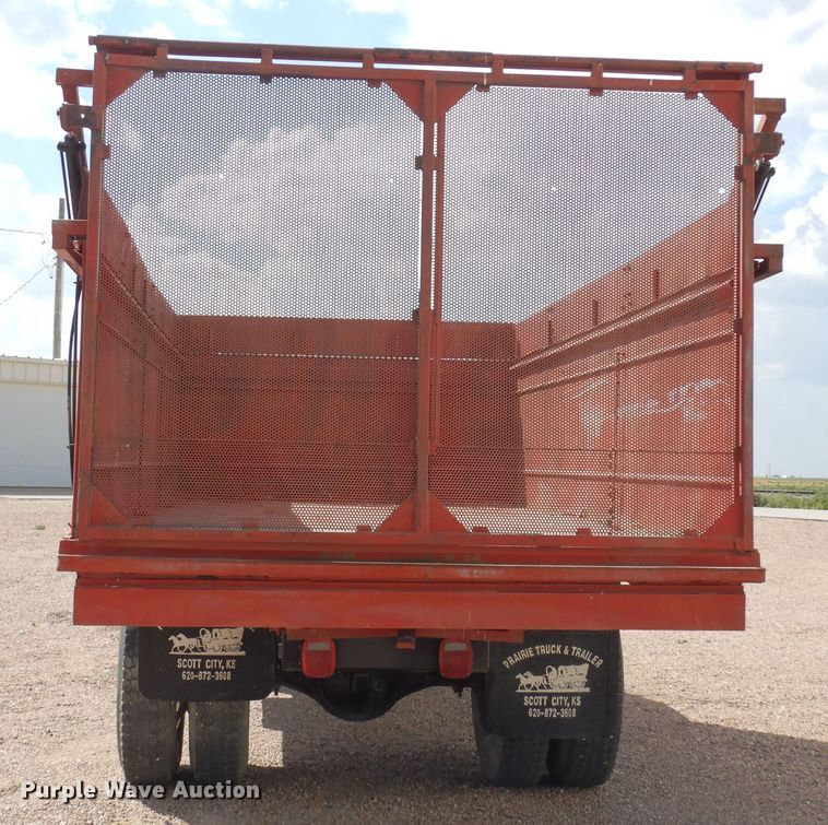 image for item DR1287 1975 Ford F750  grain truck