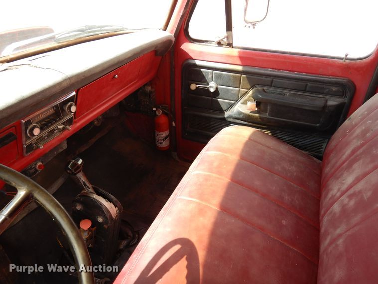 image for item DR1287 1975 Ford F750  grain truck