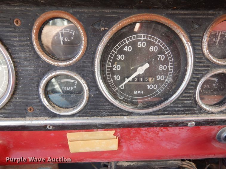 image for item DR1287 1975 Ford F750  grain truck