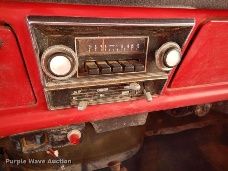 image for item DR1287 1975 Ford F750  grain truck