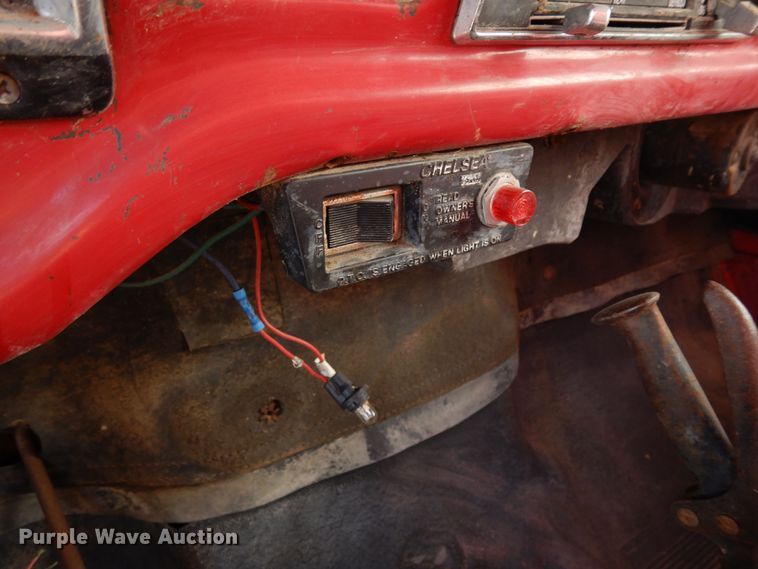 image for item DR1287 1975 Ford F750  grain truck