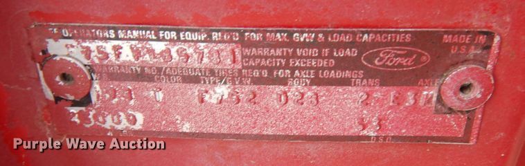 image for item DR1287 1975 Ford F750  grain truck