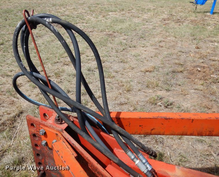 image for item DR1299 International  chisel