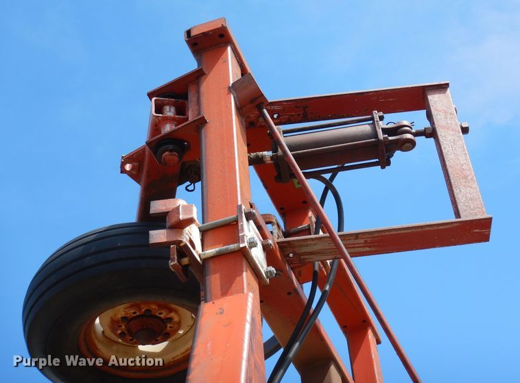 image for item DR1299 International  chisel