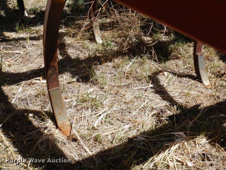 image for item DR1299 International  chisel