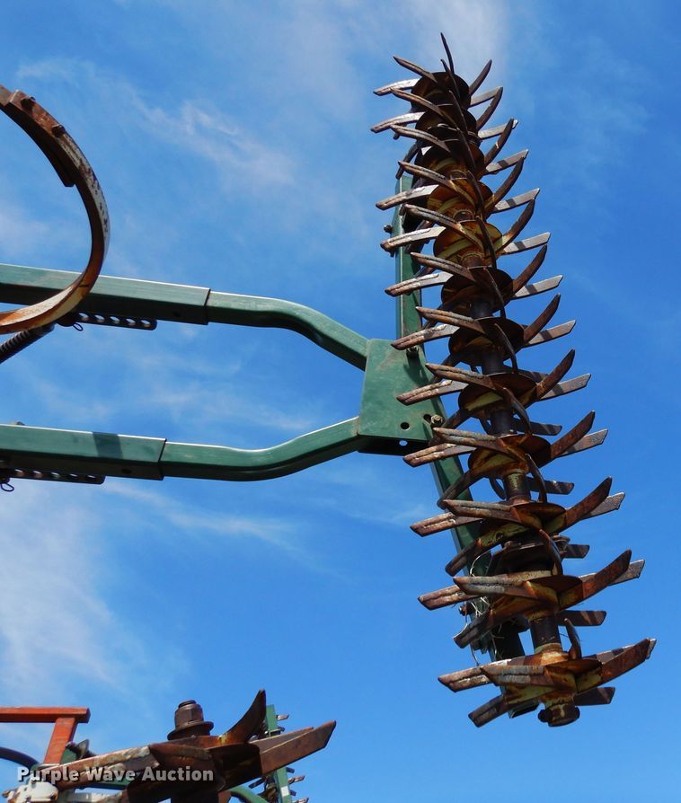 image for item DR1299 International  chisel