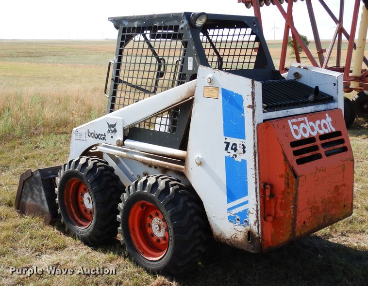 image for item DR1304 1981 Bobcat 743  skid steer loader