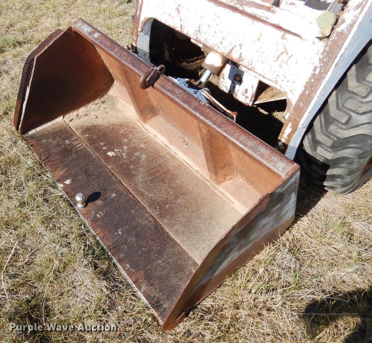 image for item DR1304 1981 Bobcat 743  skid steer loader